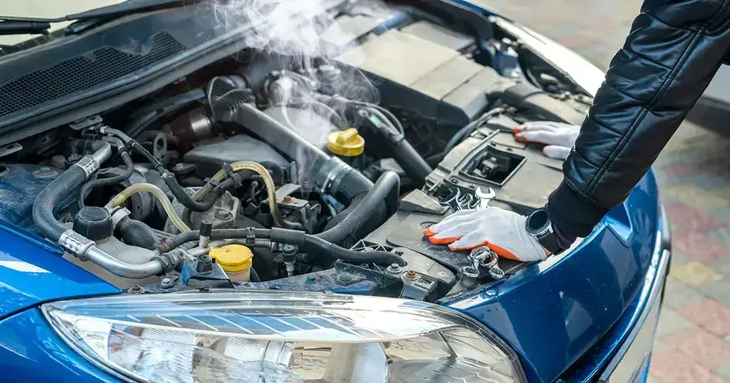 Perawatan mobil yang rutin dan tepat tak hanya memperpanjang usia pada kendaraan, tetapi juga akan mencegah kerusakan fatal yang bisa menguras isi dompet.